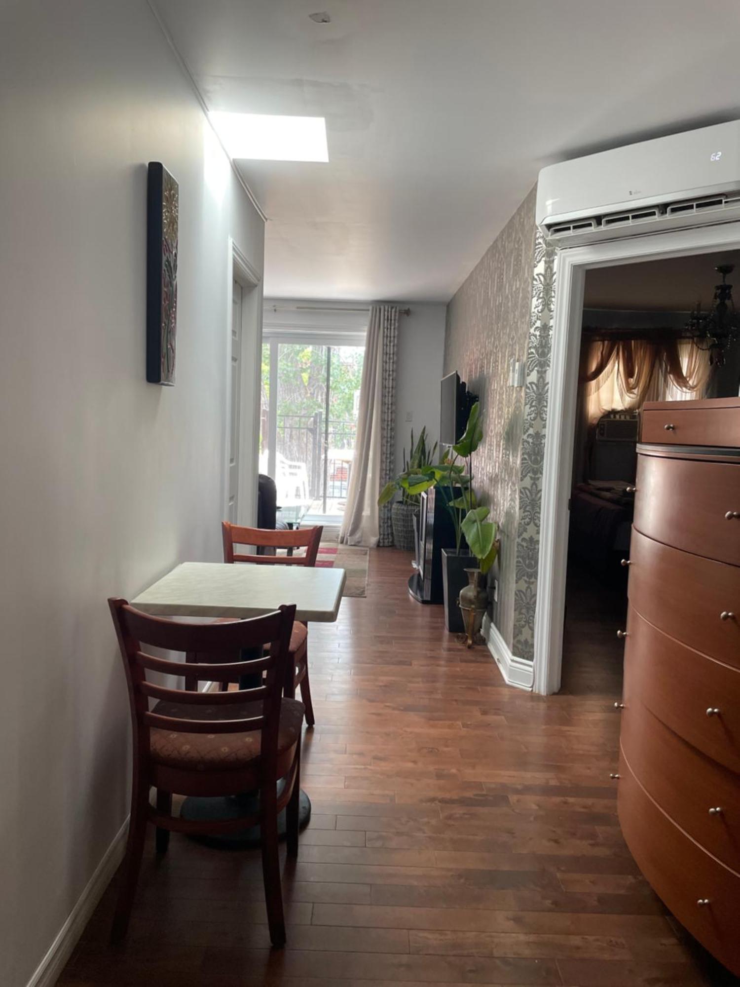 Self Service Small Breakfast, 2 Double Beds Private Room Montréal Exterior foto